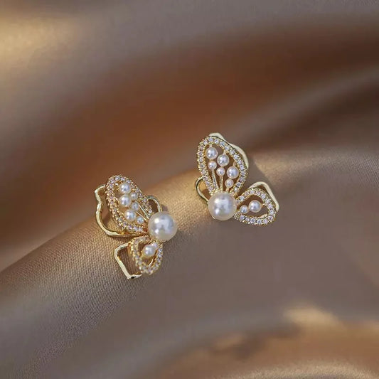 Personality Fashion Butterfly Golden Temperament Imitation Shiny New Earring