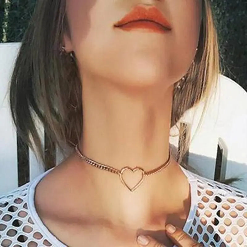 New Punk Chain Chokers LOVE Heart Clavicle Collar Jewelry Gift Bijoux Necklake