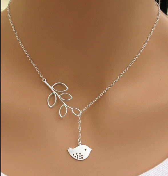 Minimalist Pendants Jewelry Women Leaf Luck Hot Selling Infinity For Punk Chain 8 New Clavicle Cross Necklace