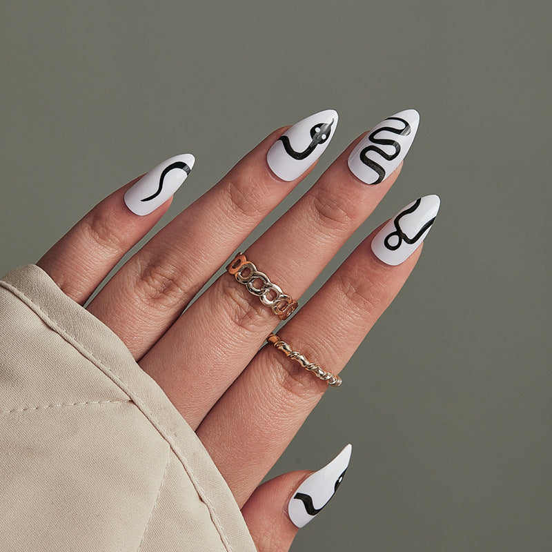 Halloween Sweet Wearable Shadow Snake on Press Cool Nail