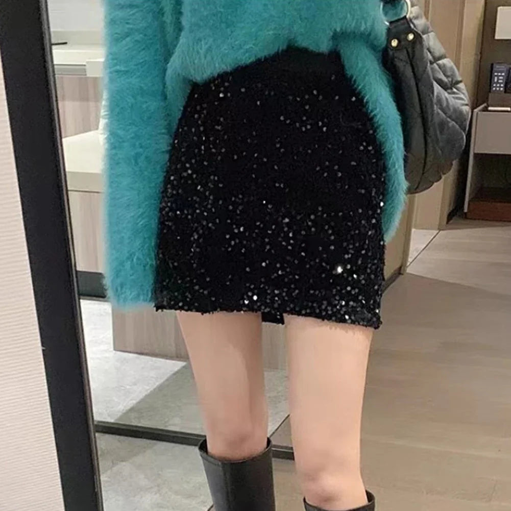 Chic Comfortable Sequin Short Skirt with Stretchy Fabric