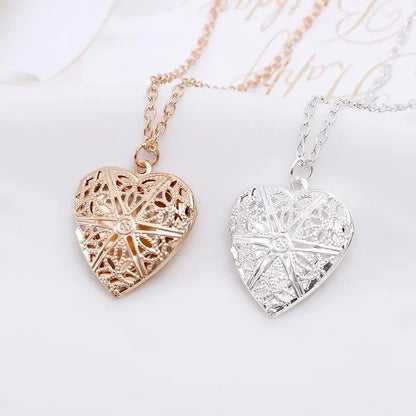 Photo Hollow Chain Woman Box Opening Heart Shaped Sweet Heart Pendant Closing Engraved Peach And For Love Necklace