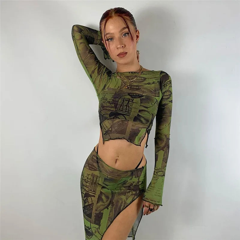 Vintage Grunge Mesh Sleeve Y2K Print Slim Crop Top Streetwear Crop Top